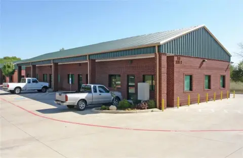 Fully Leased Industrial Flex Investment