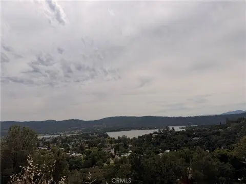 Clearlake Oaks Land with Views