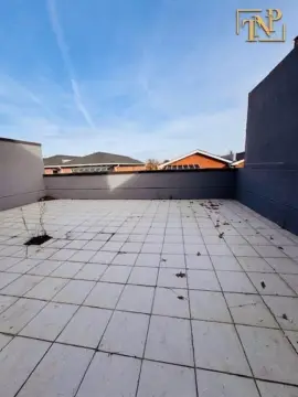 Brooklyn Office with Private Terrace