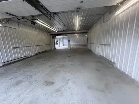 Flex Space with Four Overhead Doors