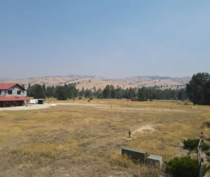 Commercial Land in Darby, MT