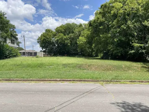 Residential Lot in Tuscumbia, AL