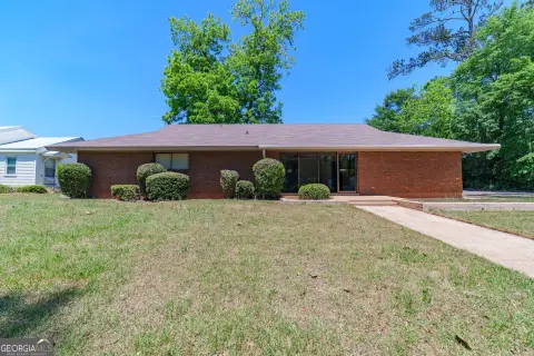 Blakely Commercial Property For Sale