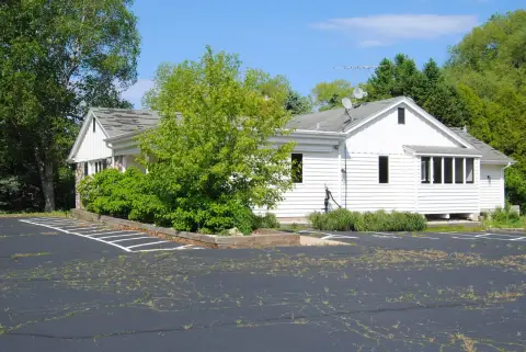 Port Washington Commercial Building on Large Lot