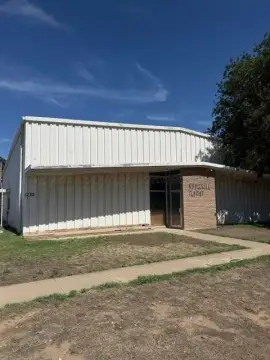 Net-Leased Wholesale Florist Facility