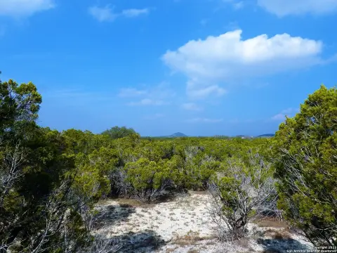 Lakehills, TX Buildable Lot