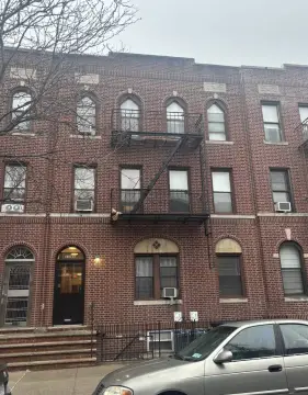 Six-Unit Brick Multifamily Building