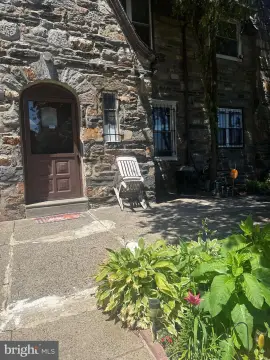 Two-Unit Residential Income Duplex