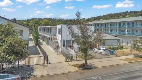 13-Unit Apartment Building