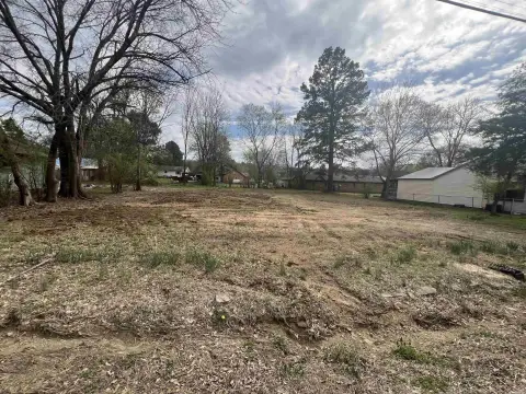 Residential Lot in Waldron, AR