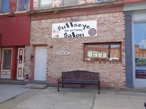 Turn-Key Salon with Apartment