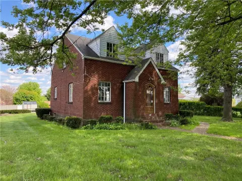 Up-and-Down Duplex Property