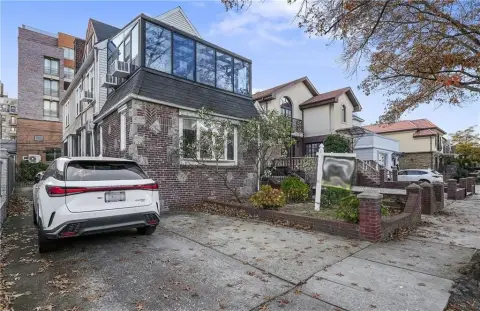 Detached Two-Family Home, Brooklyn