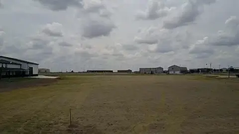 Fly-In Residential Airpark Lot