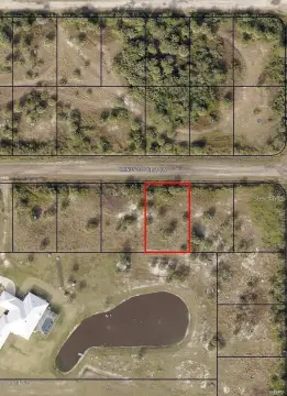 Residential Land in Palm Bay