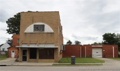 Brick Flex Building with Attached Structures