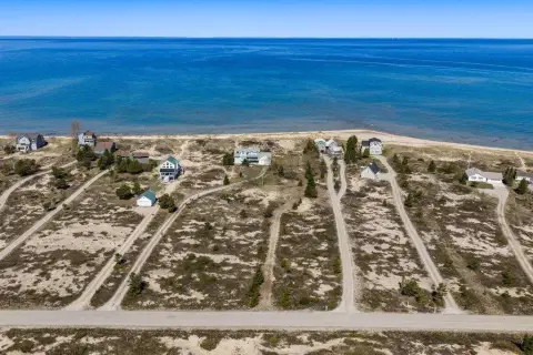 Lakefront Property on Sturgeon Bay