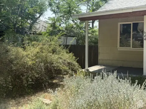 2-Unit Duplex with Basement Apartment