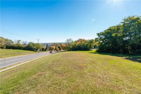 Eight-Lot Commercial Land Parcel
