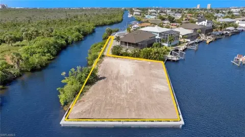 Waterfront Lot on Fort Myers Beach