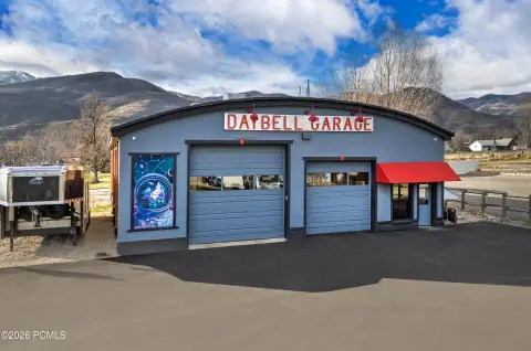 Automotive Garage and Car Wash Building