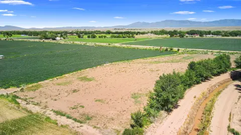 Los Lunas Farmland with Water Rights