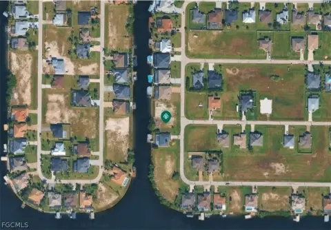 Cape Coral Gulf Access Lot