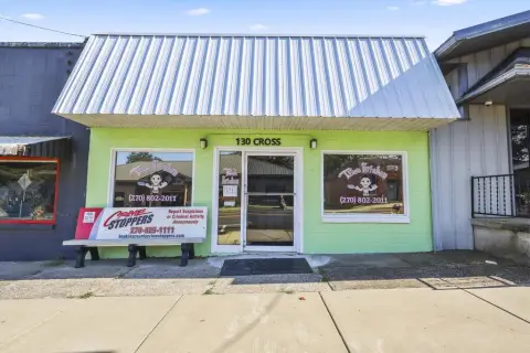 Equipped Restaurant Building