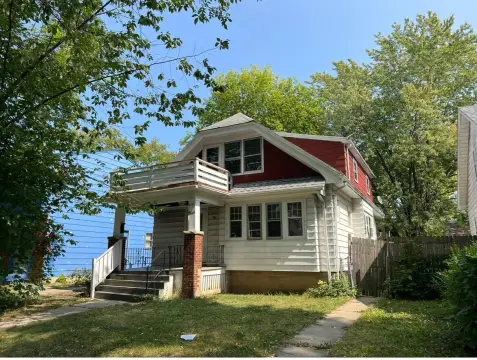 Milwaukee Duplex Ready for Cashflow