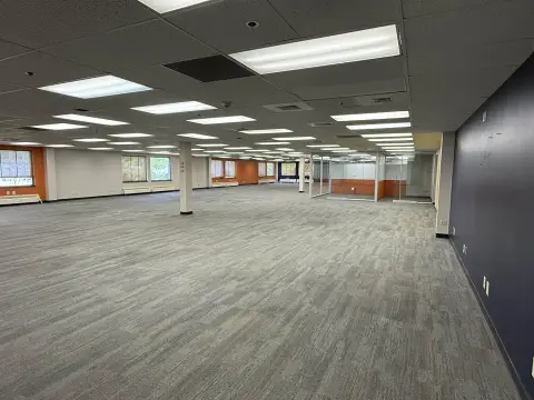 Office-Industrial Flex Park Suites