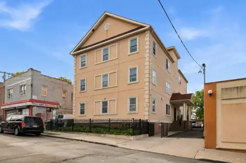 Six-Unit Apartment Building