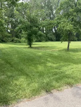 Residential Land in Syracuse, Indiana
