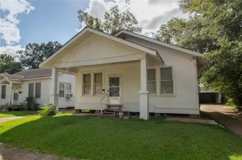 Two-Unit Craftsman Duplex