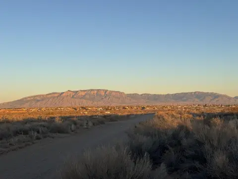 Rio Rancho Land with Views