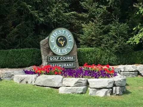 Golf Course Living Land