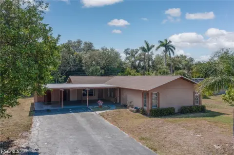 Ranch Duplex with Screened Lanai