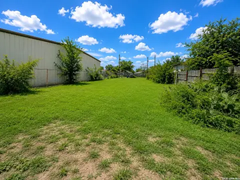Residential Lot with Dual Access