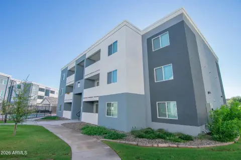 Leased Triplex with Community Amenities