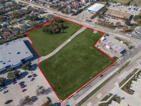 Land For Commercial Development