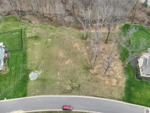 Residential Lot in The Paddock