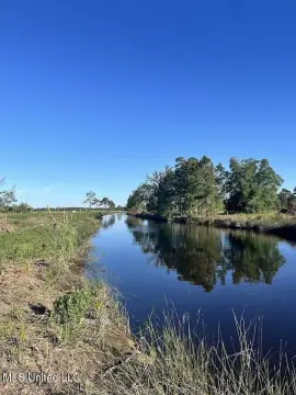 Waterfront Lot with Direct River Access