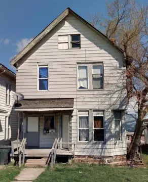 Downtown Triplex Income Property