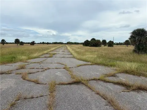 Residential Lot in Rotonda Villas