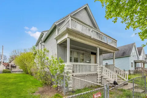 Milwaukee Duplex with Garage