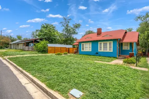Duplex with In-Ground Pool