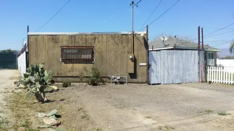 Fenced Flex Space with Shop