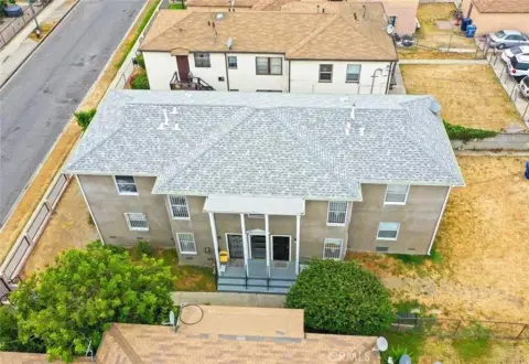 Los Angeles Four-Unit Apartment Building