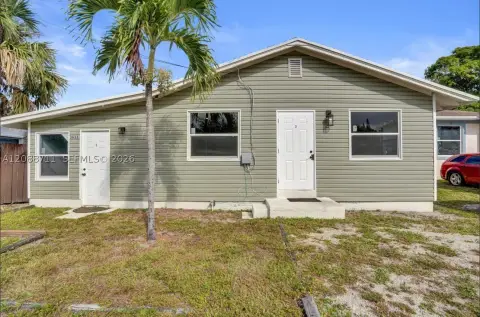 Renovated Triplex with Three Units