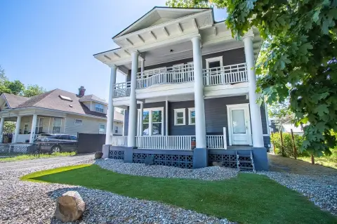 Renovated Colonial Apartment Building