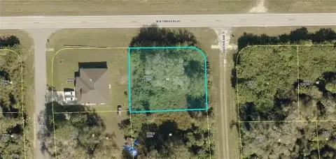 Corner Lot in Lehigh Acres